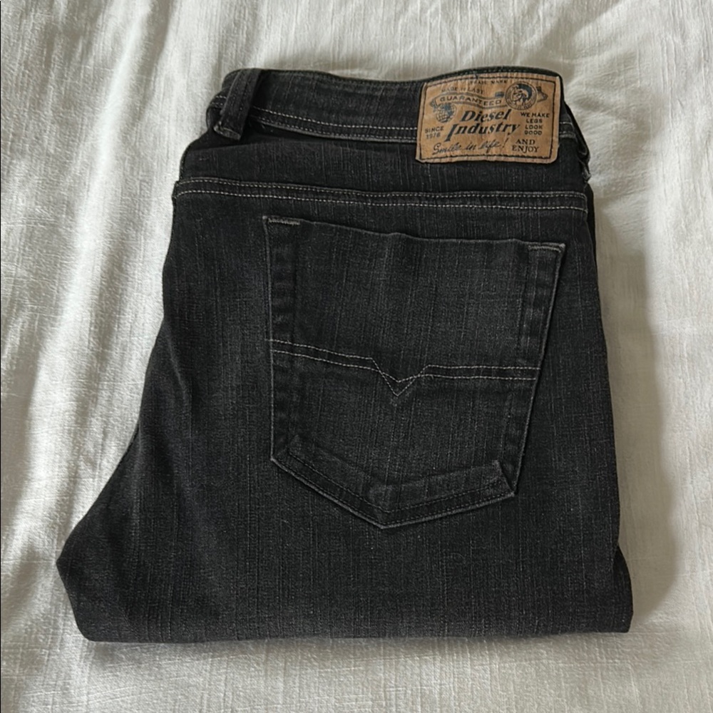 Diesel Black Classic Regular Straight Jeans Premium Quality NWOT